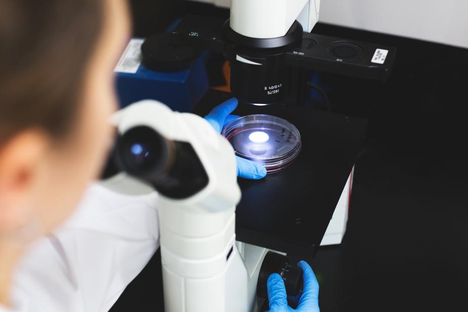 scientist microscope